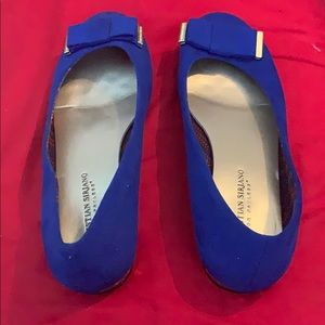 Size 8W women’s Christian Siriano flat